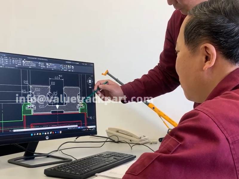 crawler crane parts supplier -Technology Team Engineering Excellence crawler crane parts supplier -Technology Team Engineering Excellence