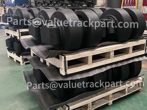 Terex HC230 track rollers 1 Terex HC230 track rollers 1